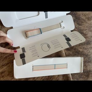 Apple Watch 40mm cream sport loop